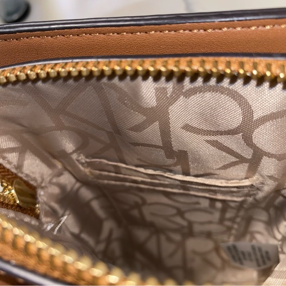 Calvin Klein Crossbody - Picture 11 of 16